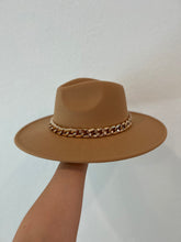 Load image into Gallery viewer, Brown Chain Hat
